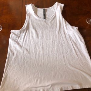 Men’s white lululemon tank top